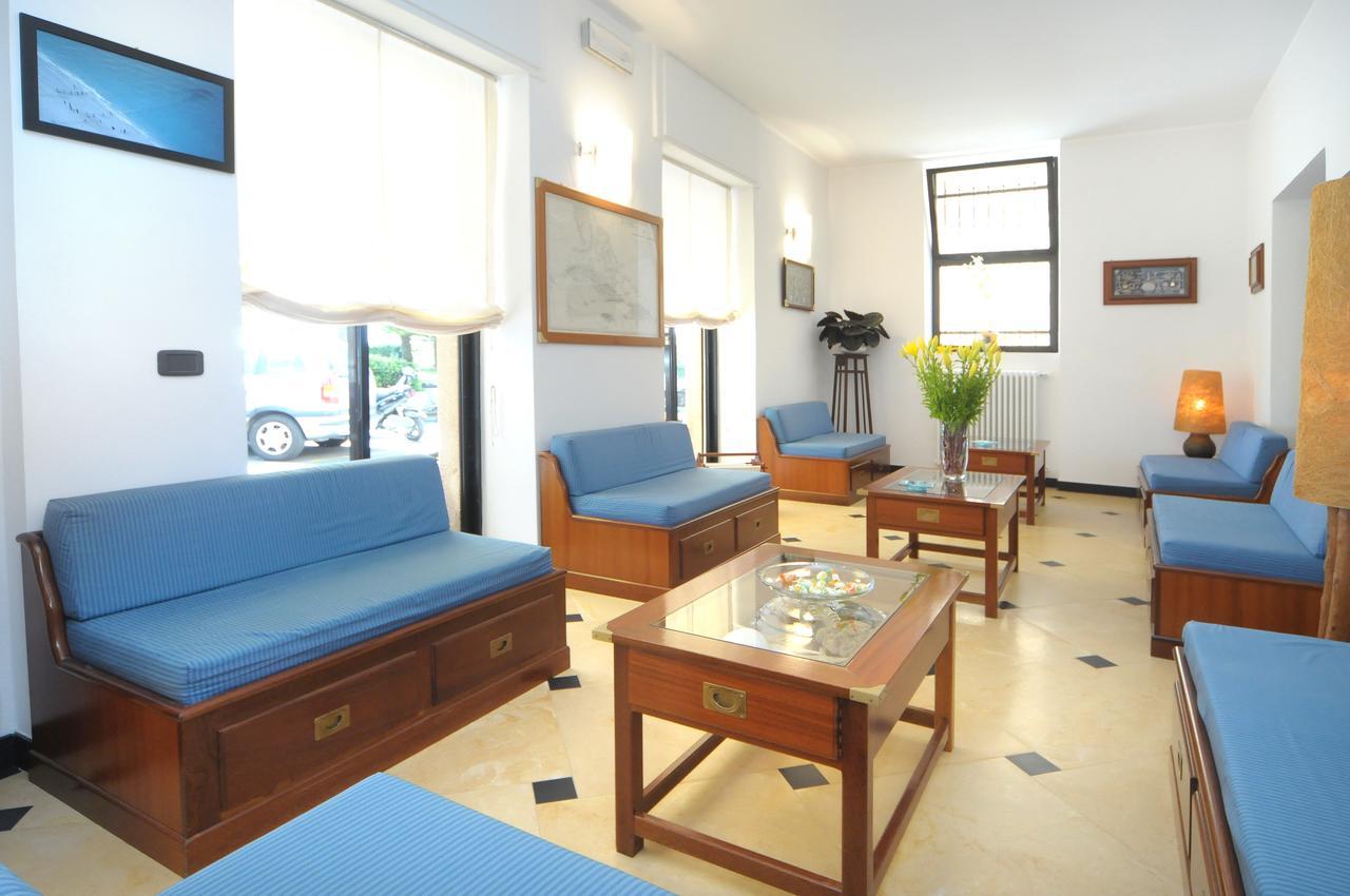 Hotel Gambone Finale Ligure Exterior foto